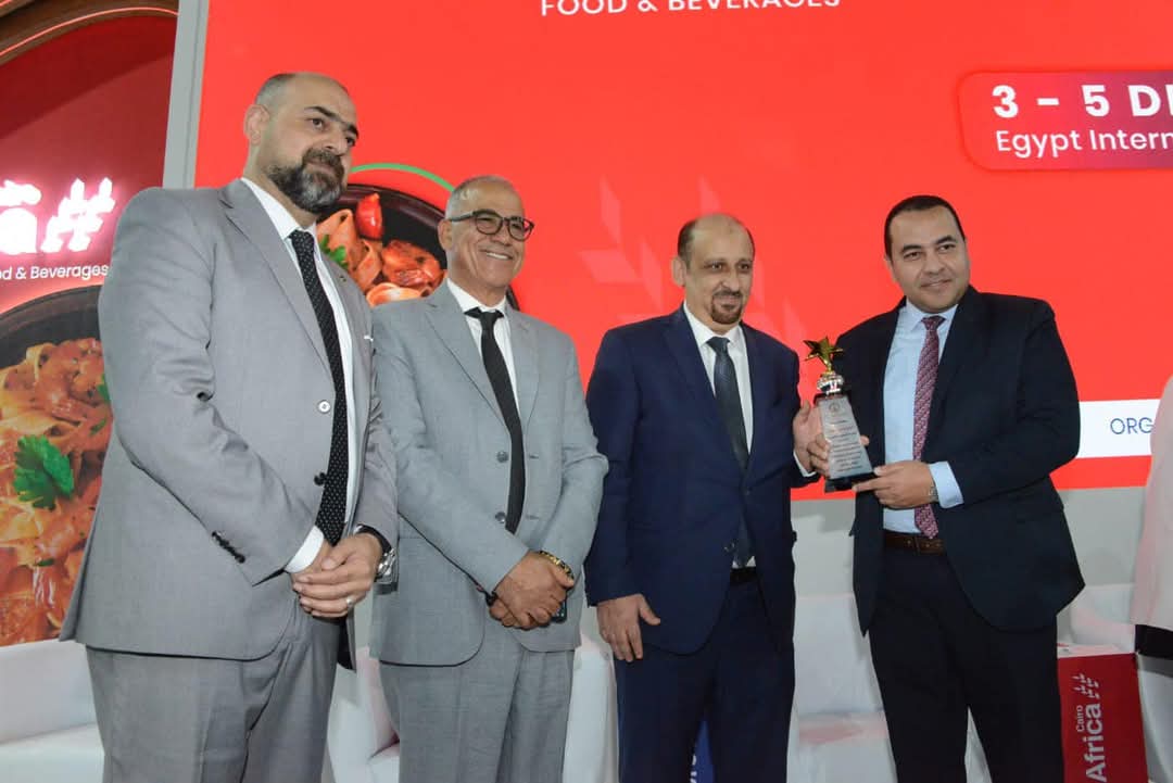 النقابة العامة لتجار المواد الغذائية بالأردن تكرم الدكتور تميم الضوي نائب المدير التنفيذي للمجلس التصديري للصناعات الغذائية